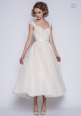 Celine by Lou Lou; 50er Jahre Brautkleid; Retro; Spitze; UK12; Muster; mit Etikett