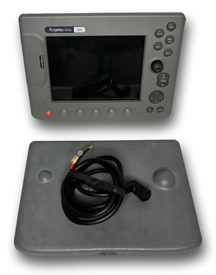 Raymarine C80 Classic Multifunction Display E02020 w/ Power Cable & Sun Cover