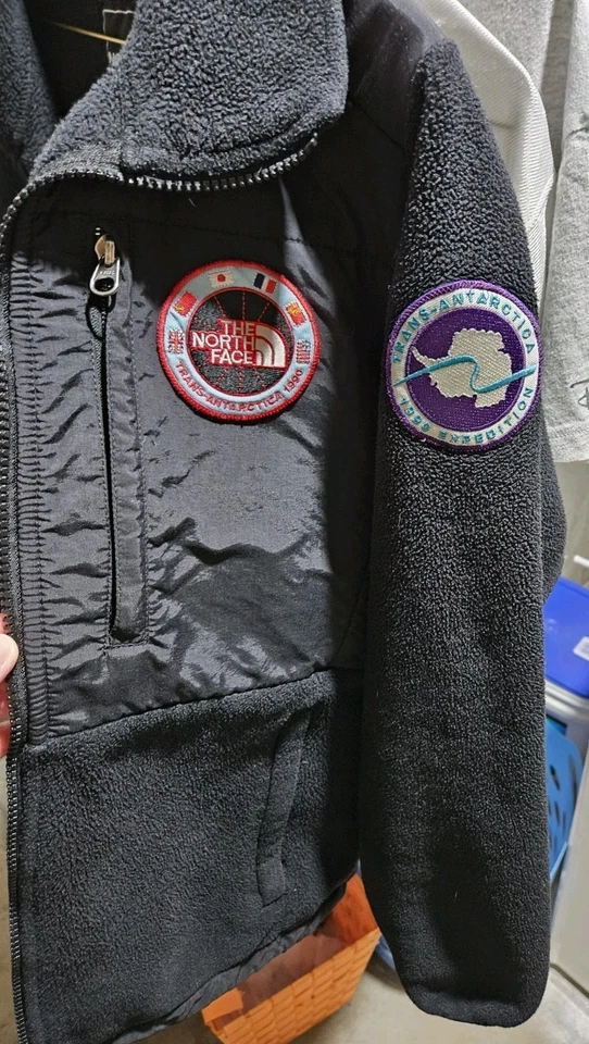 Chaqueta The North Face Trans Antarctica 1990 Expedition Apex para mujer pequeña negra Foto 4 de 4