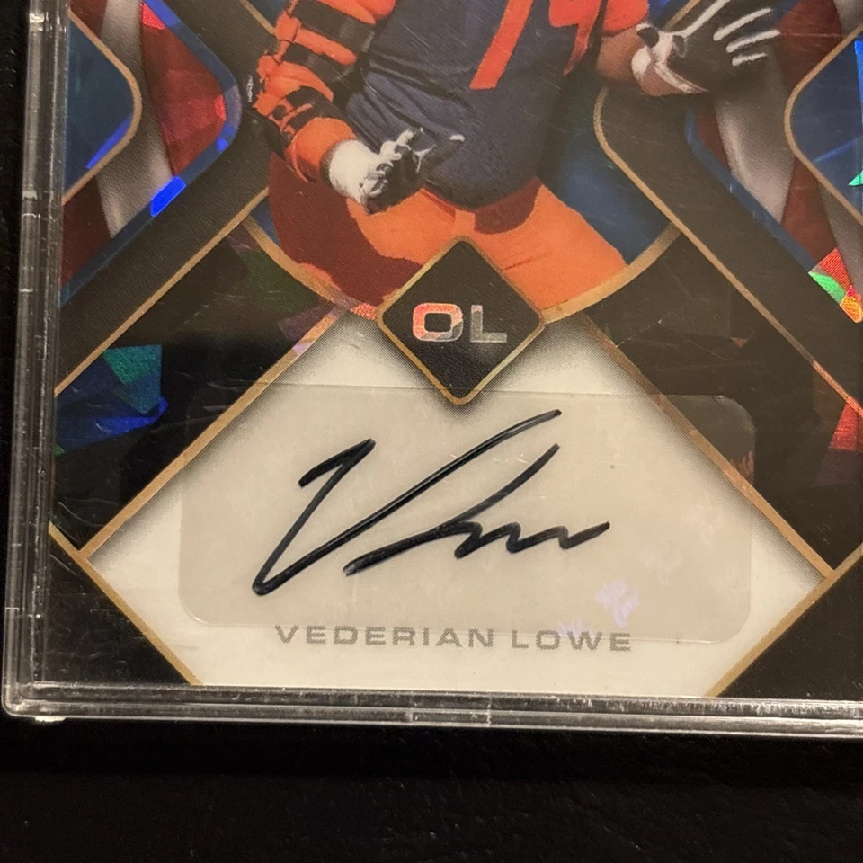 VEDERIAN LOWE 2022 WILD CARD AUTO MANIA Flag Cracked Ice ROOKIE AUTO #1/3 - Image 2 of 4