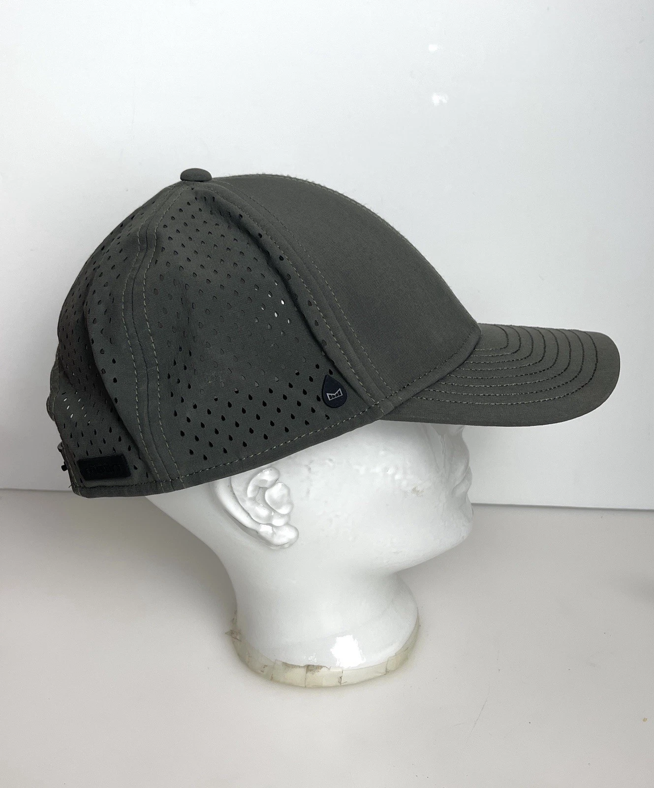 Melin A Game Hat Cap Hydro Adjustable Performance Snapback Breathable 58cm Green