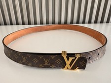 Louis Vuitton LV Initiales Belt Size 75 In Monogram Canvas with Gold Hardware.