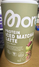 More Protein Iced Matcha Latte Pulver, Geschmack Cherry Mochi
