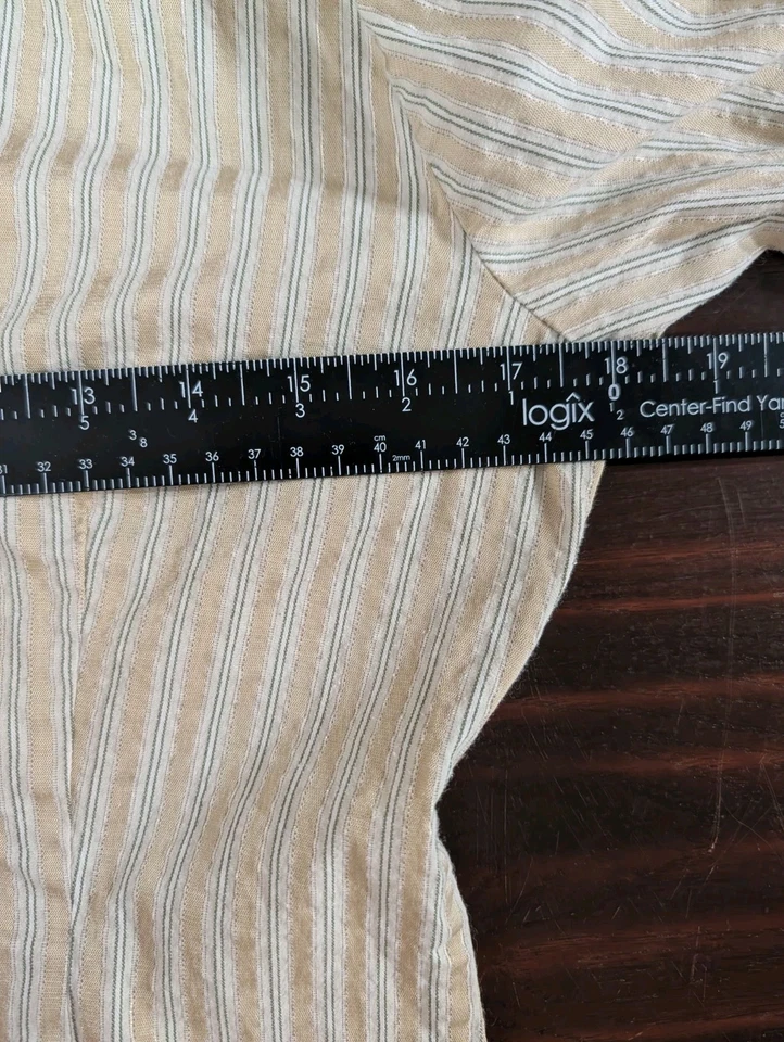 Camisa para mujer NY & Company elástica tostada azul marino a rayas con botones talla S Foto 4 de 4