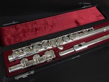 YAMAHA YFL-511 FLUTE E-mechanism Adjusted YFL511 w/ New bag Wind instrument Used