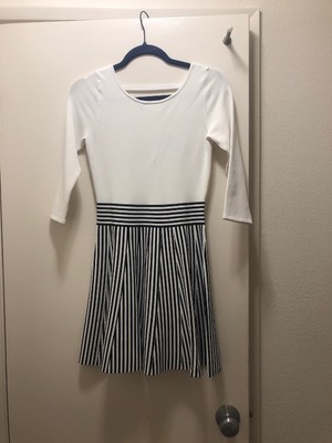 guess black and white striped dress