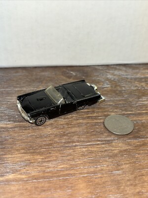 Hot Wheels - Black 57 Ford T-Bird Thunderbird - 97 Parking Garage Playset- Corgi
