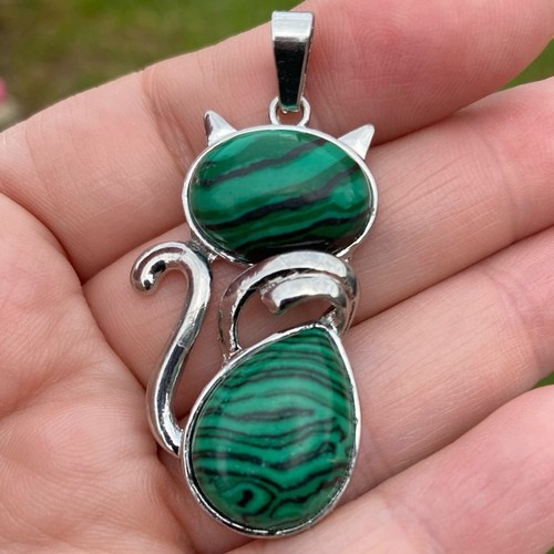 Malachite Kitty Cat Natural Gemstone Crystal Stone Pendant Necklace - Picture 3 of 5