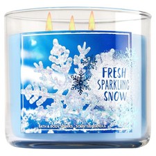 Bath  Body Works 3-Wick Candle in Fresh Sparkling Snow