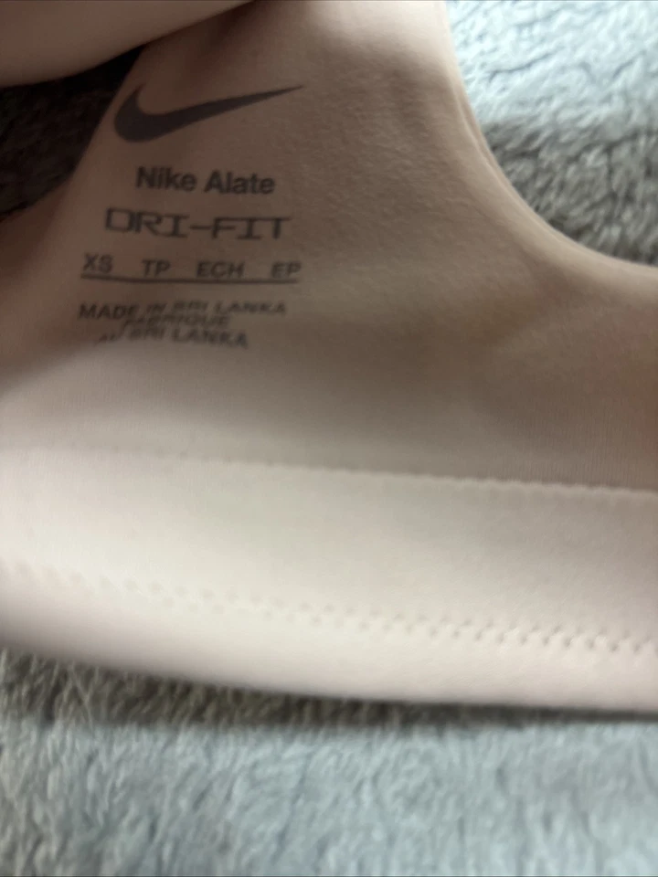 Лот из 2 Nike девочек Alate тренировки бюстгальтер размер XS 1 кремовый и 1 коричневый Sports - Изображение 4 из 4