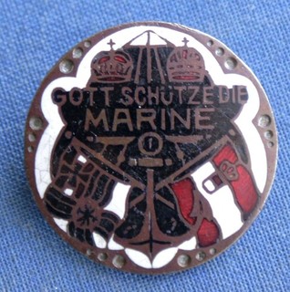 S5) K.u.K. Kriegsmarine Abzeichen "Gott schütze die Marine"