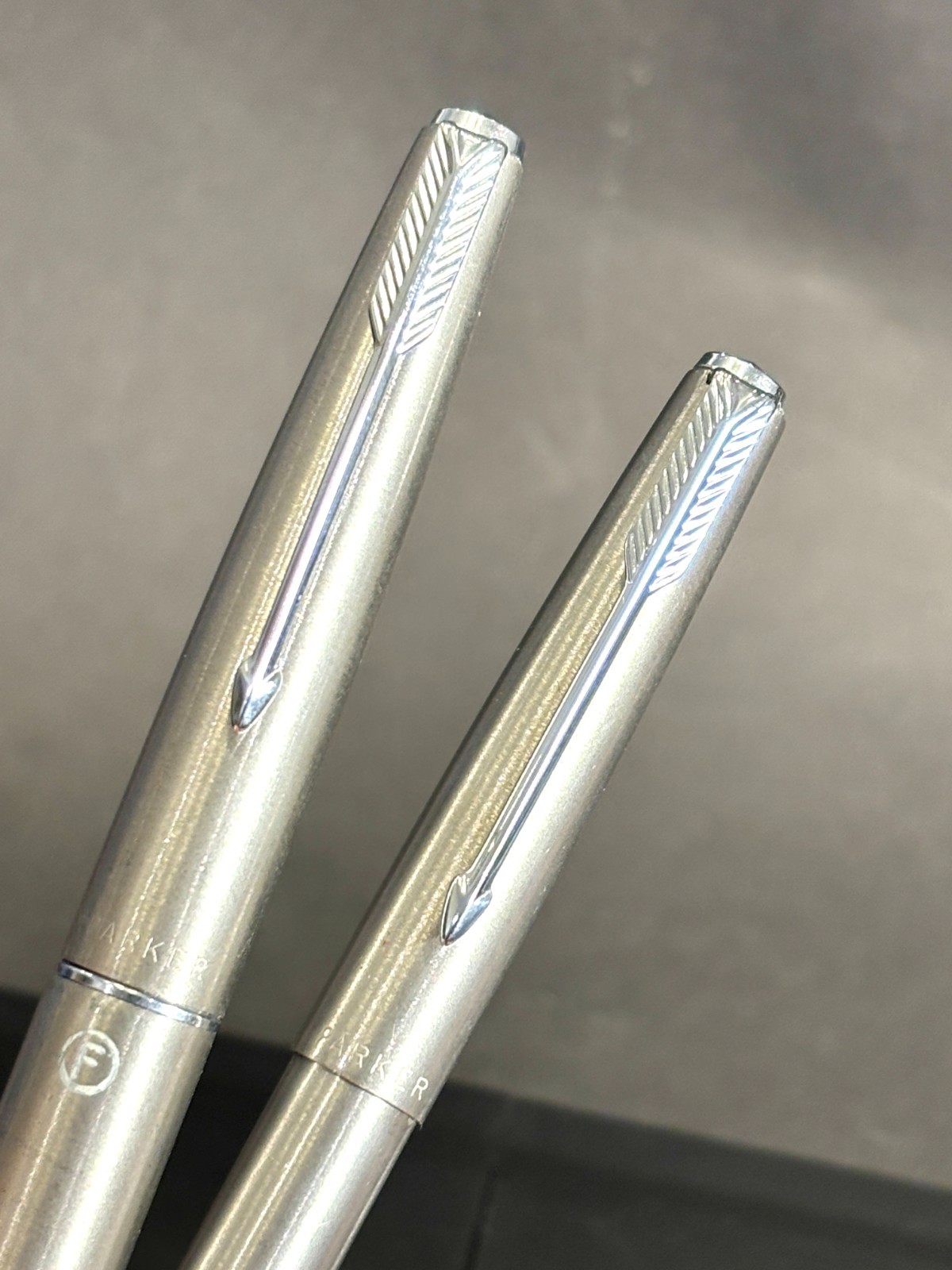 Parker — Fountain Pen — Fine (F) nib — fountain pen for sale on Nibfolio — photo 4