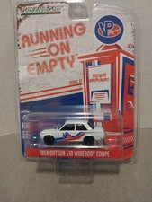 VP Racing Fuels 1968 Datsun 510 Running Empty 17 Greenlight Diecast 1:64