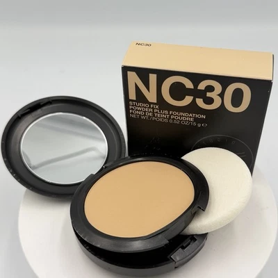 M·A·C MAC STUDIO FIX POWDER PLUS FOUNDATION NC30 15G / 0.52OZ ORIGINAL FORMULA NIB