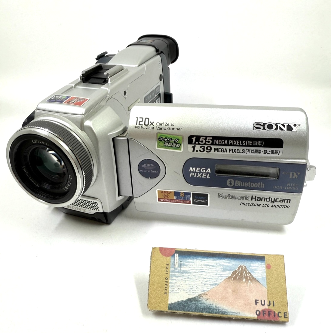 Sony Handycam DCR-TRV50 MiniDV Camcorder Bluetooth NightShot Carl