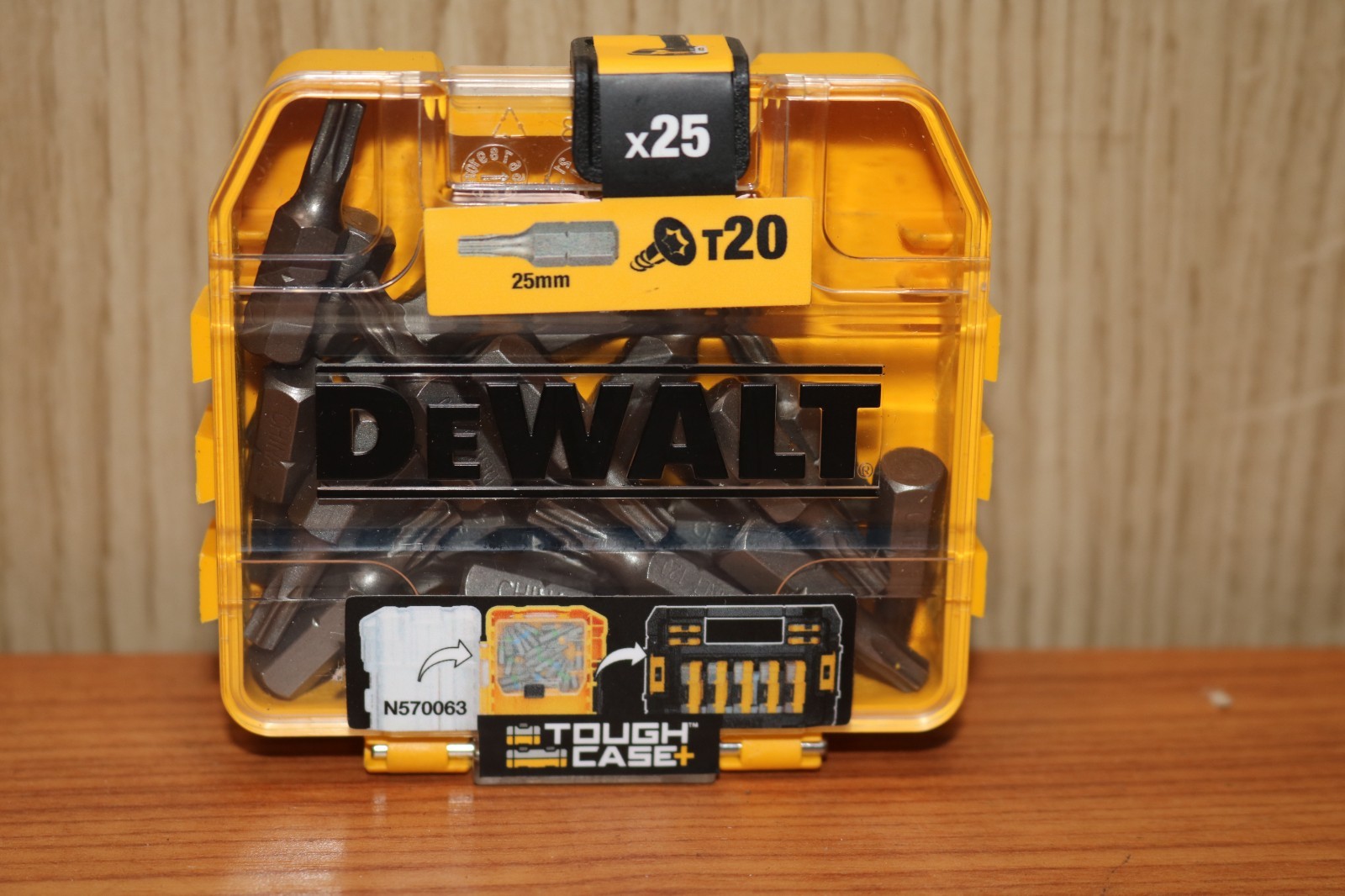 DeWalt DT7961  Screwdriver Impact Driver Bits Torx T20 25mm Pack of 25 TSTAK
