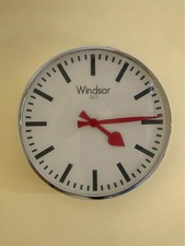 Large Vintage Style Wall Clock     (45cm Diameter)