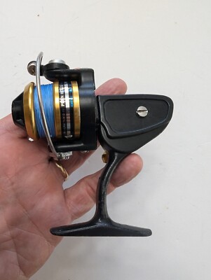 リール PENN 4200SS PENN 4200ss Spinning reel with spare spool and original box