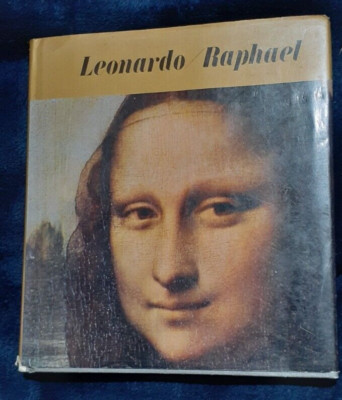 Leonardo/Raphael Art Hardback Book Painting Renaissance **Has Stains**