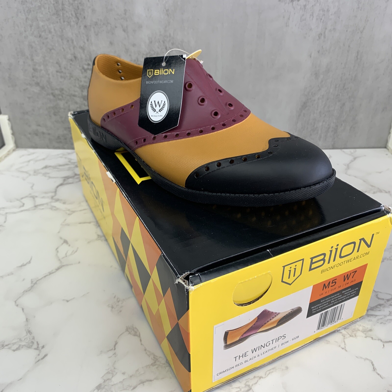 The Wingtips Crimson Red Black & Leather Bow 1028 M5 / W7