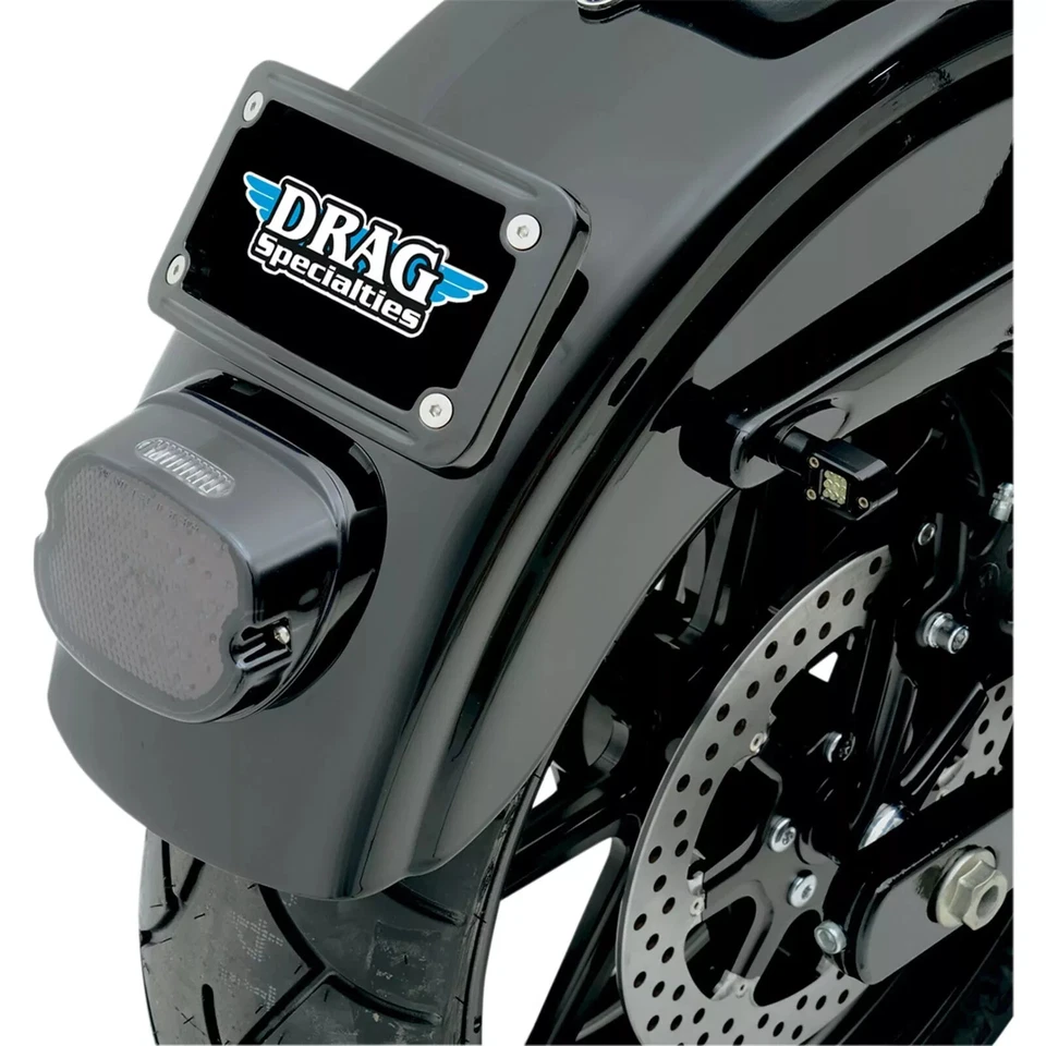 Marco de matrícula curvo Kuryakyn 3148 negro Harley XL/Dyna/Softail Foto 3 de 4