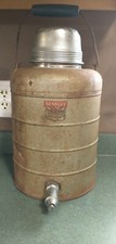 Termo dispensador enfriador de bebidas Stanley vintage metal frío caliente 2 galones