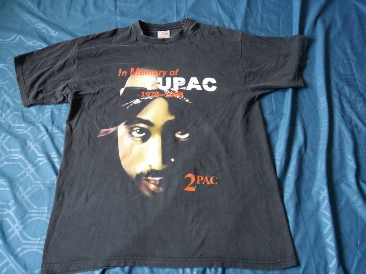 Rare vintage tupac 2pac Shakur bootleg hiphop T-shirt rap Rare vintage tupac 2pac Shakur bootleg hiphop T-shirt rap