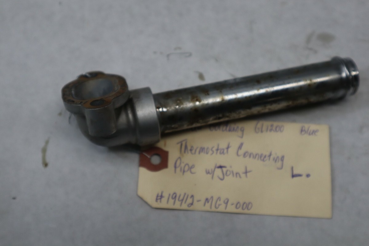 Y 19412-MG9-000 Honda Thermostat Connecting Pipe w/Joint L. 1986