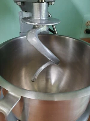 Hobart N50, 5 Quart Spiral Dough Hook 00-875822, N5ED for 5 Qt N-50 Mixers - NEW