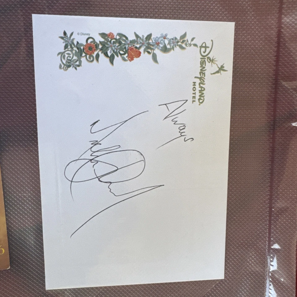 Сувениры с автографом Майкла Джексона - Изображение 3 из 4