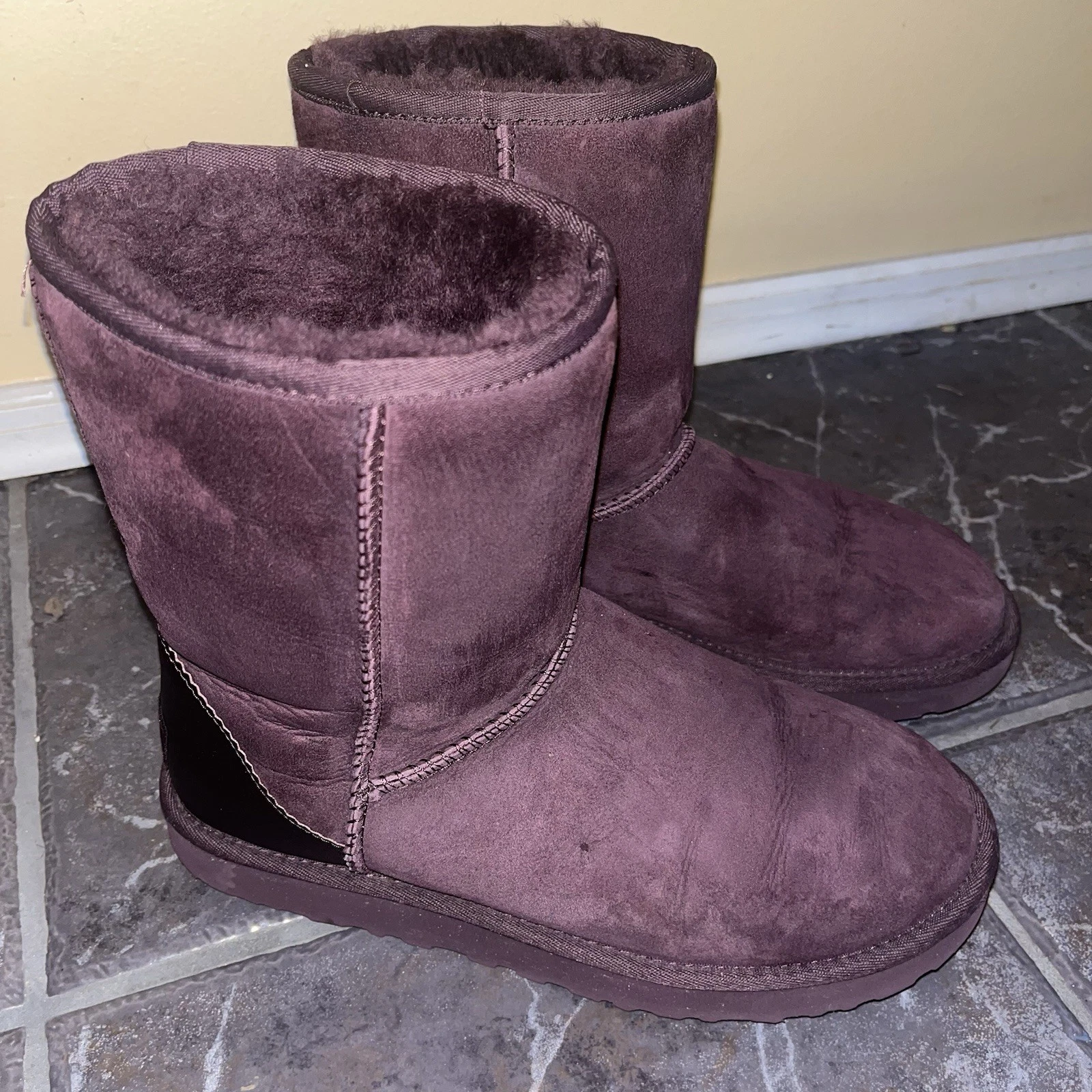 Ugg Australia Classic Short II Metallic Port Viola Shearling Pelle di Pecora Taglia 8