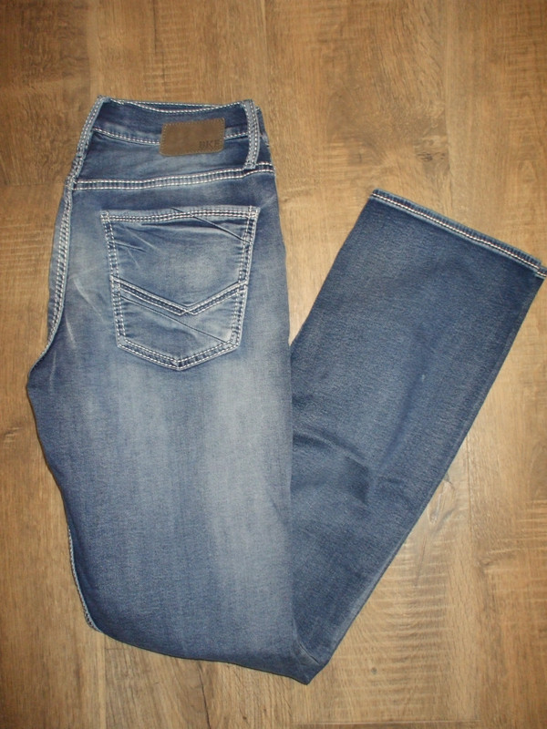 BKE JAKE Straight Med Blue Denim Mens Jeans 32 X 34   Length 33  EUC