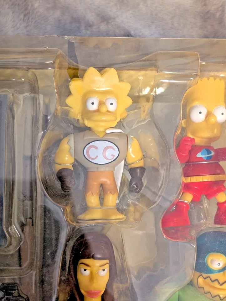 Vintage Playmates The Simpsons Treehouse of Horror Collector's Lair - Toys R' Us - Image 3 of 4