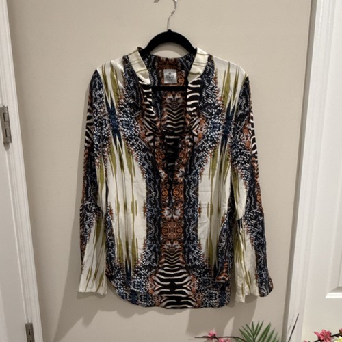 SW3 Bespoke Women's Multicolor Silk Exotic Animal Print V-Neck Blouse M