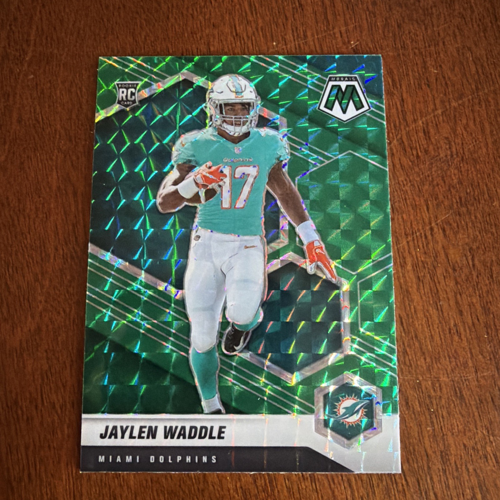 2021 Panini Mosaic Jaylen Waddle Miami Dolphins Rookie Green Mosaic Prizm #308