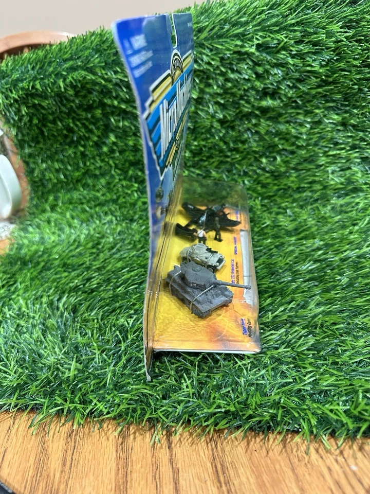 Vintage Galoob 1998 Micro Machines Militar #20 Segunda Guerra Mundial 70019 Novo - Imagem 3 de 4