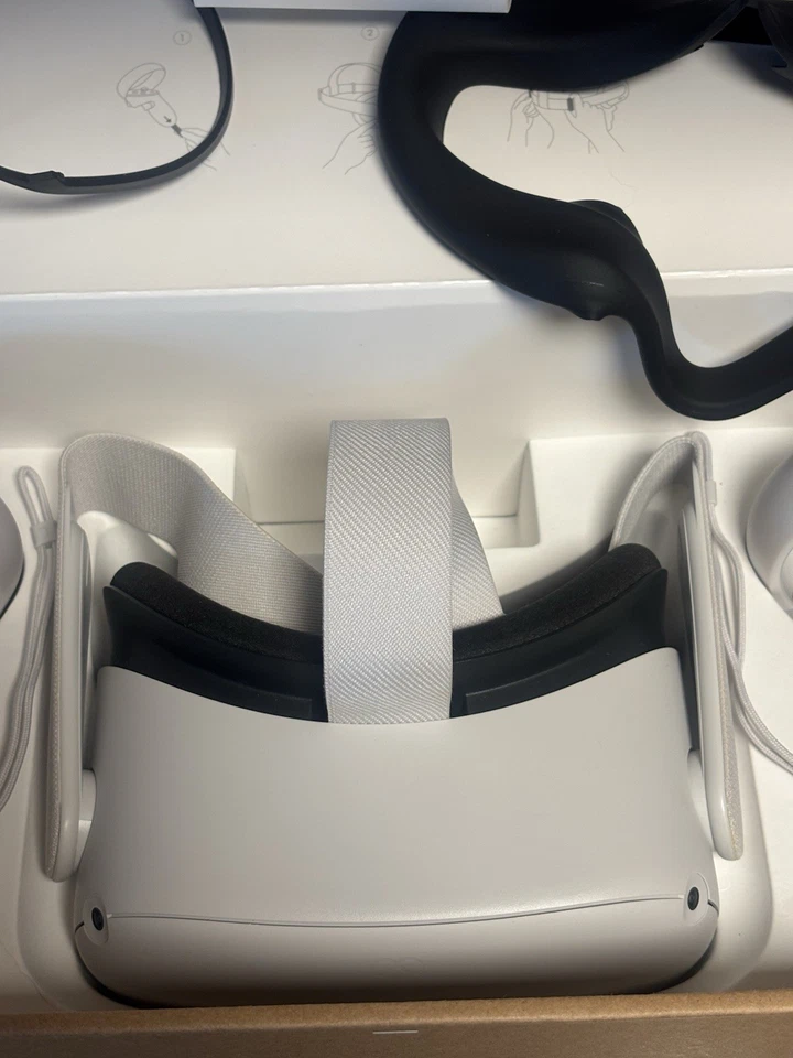 Nuevos auriculares Meta Oculus Quest 2 VR 256 GB con cargador y espaciador de gafas Foto 3 de 4