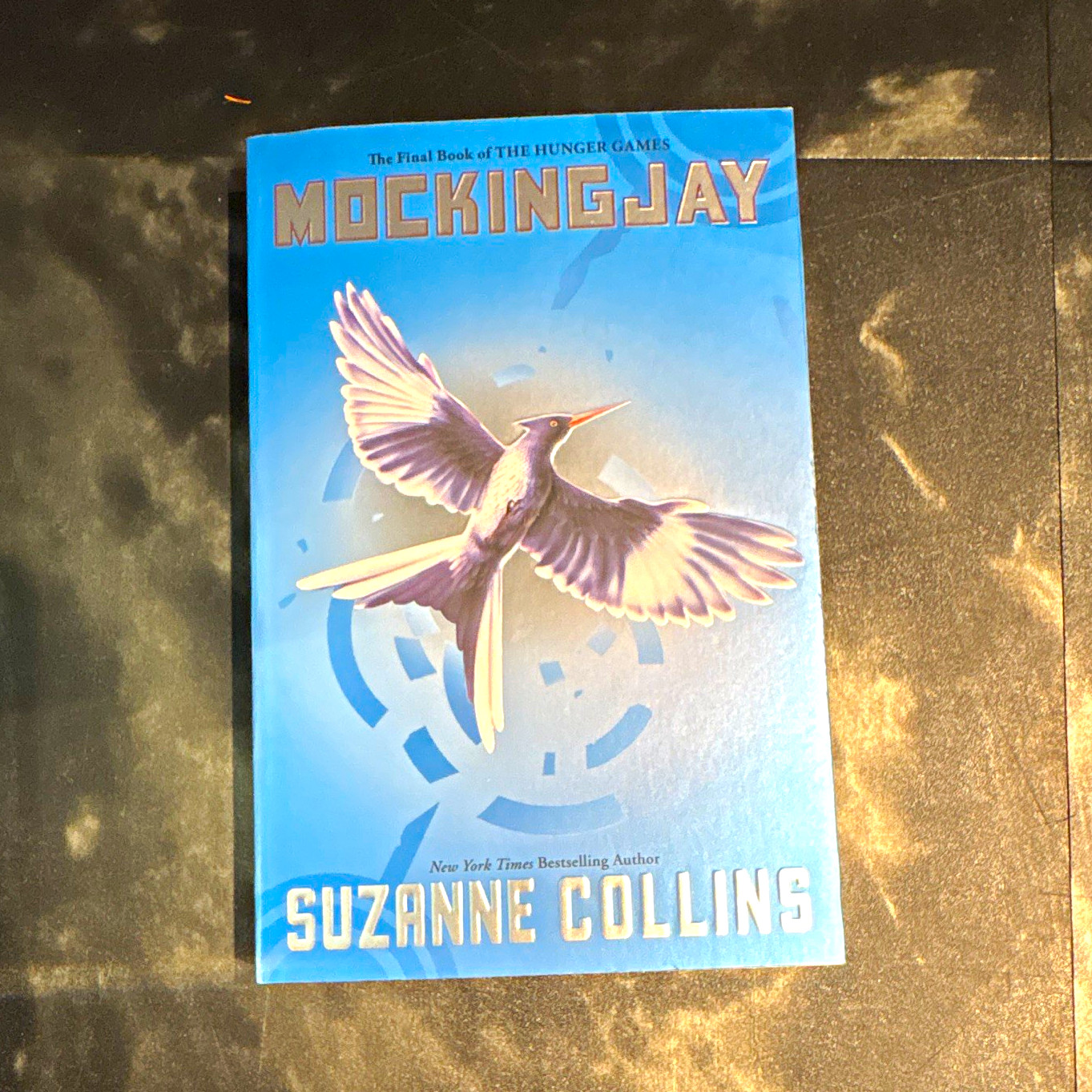 Suzanne Collins Mockingjay Hunger Games Book 3 (2014) Trade Paperback