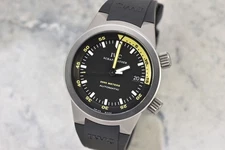 Mens IWC Aquatimer Automatic 2000 Black Dial Titanium 42MM Watch IW353804