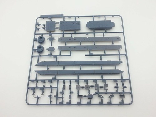Amusing Hobby 35A008 1/35 British Tank Destroyer FV215B(183) - Picture 5 of 8