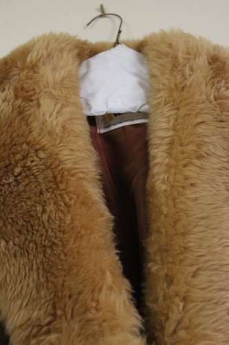 Vintage Avanti 1970s Women's Fur Trimmed Suede Jacket - Picture 4 of 11