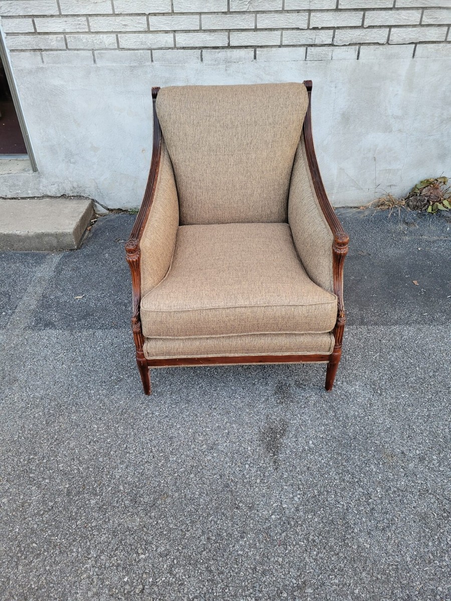 Antique 1920s Italian Beechwood Living Room Chair Hand-Carved 