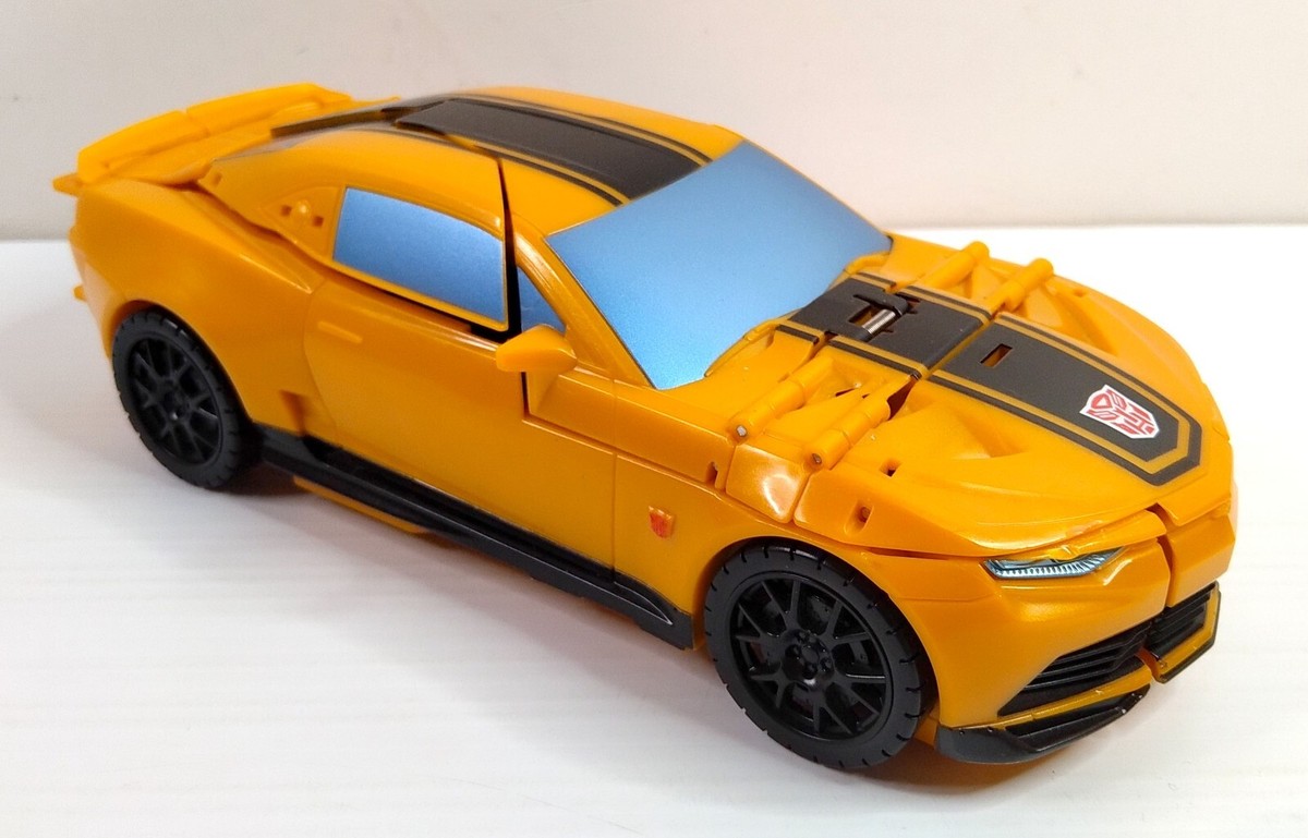 Large Transformers Age of Extinction Mega Step Bumblebee Figure