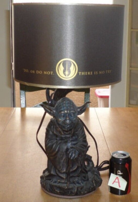 [STAR WARS] Jedi Master ''Yoda'', Masterpiece Tabletop Lamp, [Ltd. Ed.] [22'' TALL]