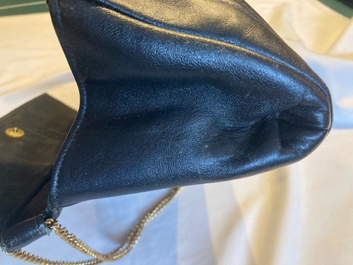 Vintage JANE SHILTON Black Leather PURSE Bag England Gold Chain Snap CLEAN Great - Picture 8 of 9