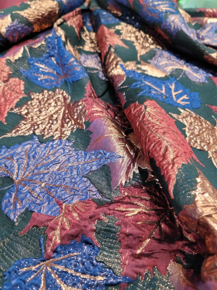 Tela Por Yarda Novia Jacquard Brocado Multicolor Metálico Hojas de Arce Azul Foto 3 de 4