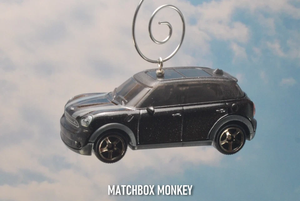 2011 Custom Hard Top Austin Mini Cooper S Countryman Christmas Ornament 1/64 BMW - Image 2 of 4