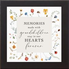 "Memories Made with the Grandchildren"   Framed Grandma Gift Art
