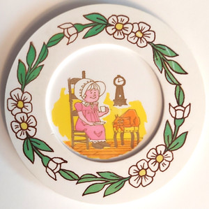 VTG Chilton Aluminum Specialty Toy Small Plates, Lot of 5 c1970s, Mother Hubbard