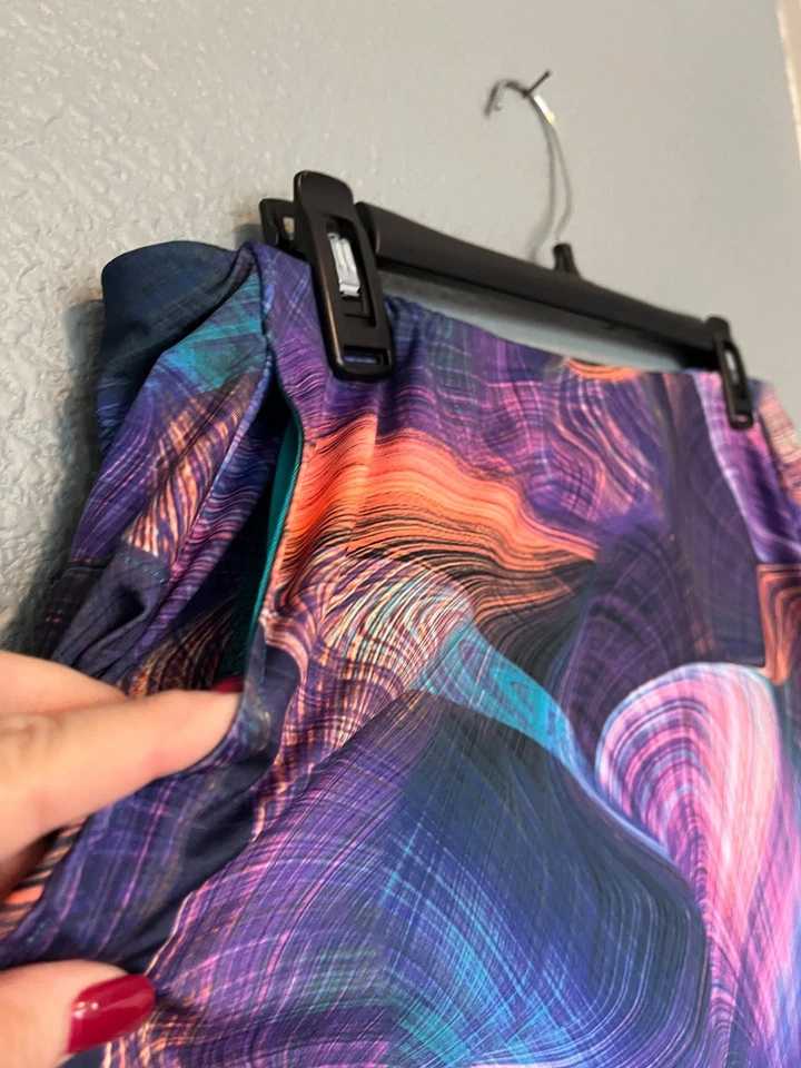 Skort de golf Slazenger Tech con volantes Digi mármol ropa deportiva talla L bolsillos Foto 4 de 4